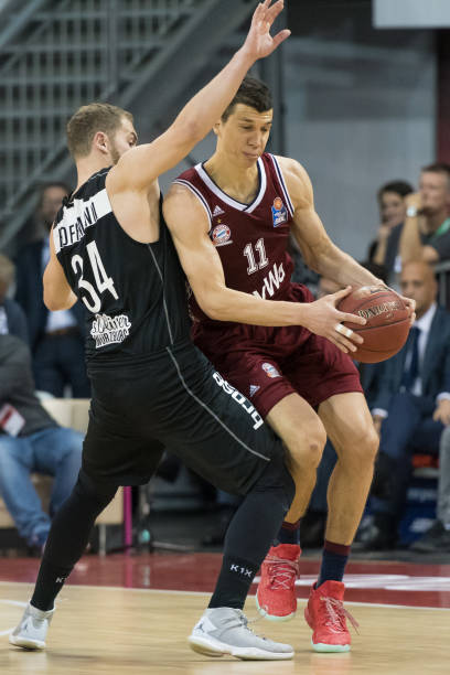 问题在国际 问题在国际