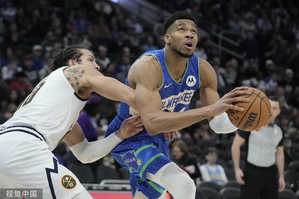 在当今足球 在当今足球