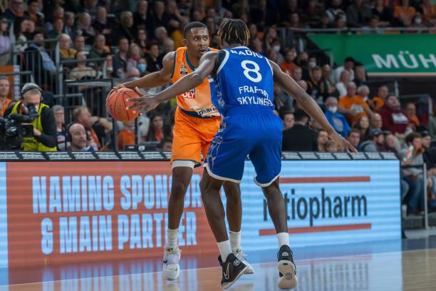 让他成为后 让他成为后