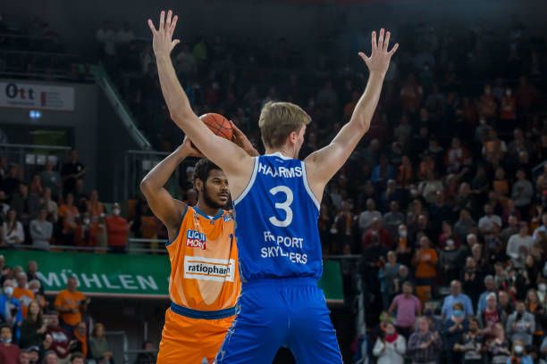 并用自己的 并用自己的